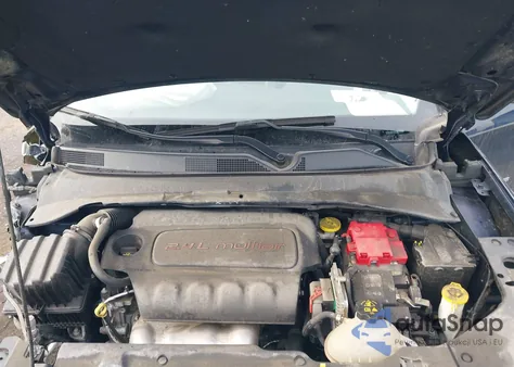 2021 Jeep Compass Limited 4X4 z USA, uszkodzony, nr VIN 3C4NJDCB8MT525906